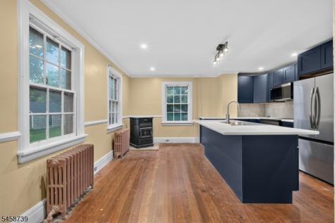 512 N Main Street Greenwich NJ 08886