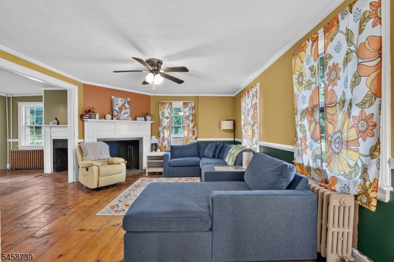 512 N Main Street Greenwich NJ 08886
