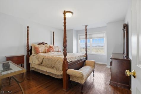 4 Coventry Road Hardyston NJ 07419