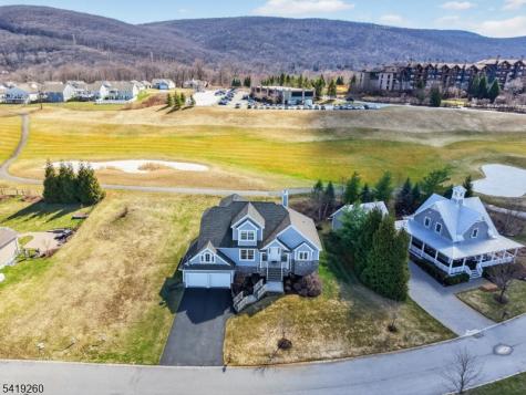 4 Coventry Road Hardyston NJ 07419