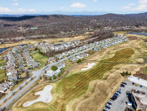 4 Coventry Road Hardyston NJ 07419