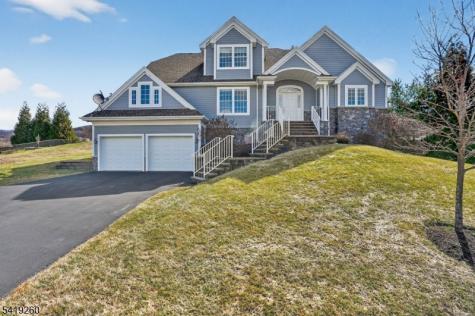 4 Coventry Road Hardyston NJ 07419