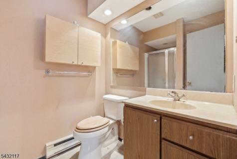 55 Meadowview Drive Clinton NJ 08801