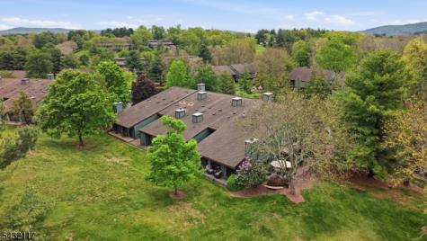55 Meadowview Drive Clinton NJ 08801