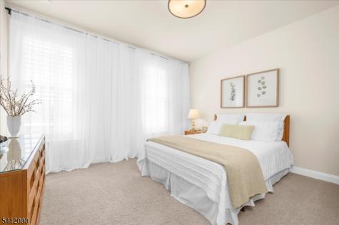 9 Donna Drive Raritan NJ 08822