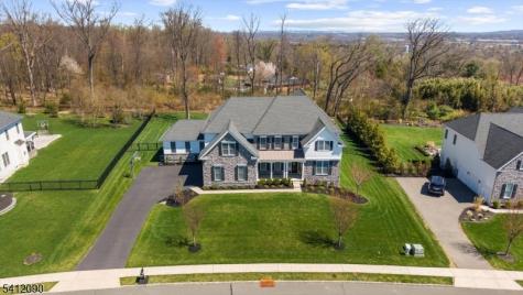 9 Donna Drive Raritan NJ 08822