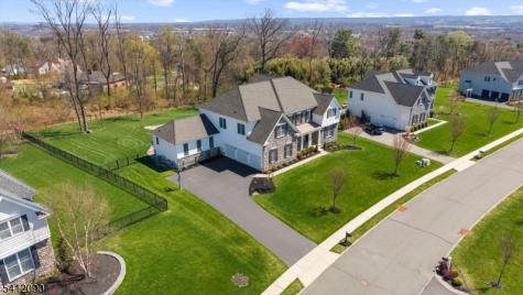 9 Donna Drive Raritan NJ 08822