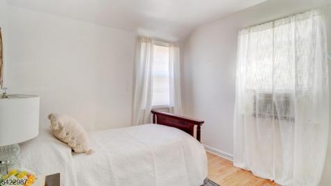34 Greenlawn Drive Lodi NJ 07644