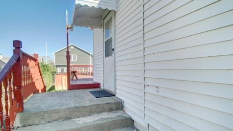 34 Greenlawn Drive Lodi NJ 07644