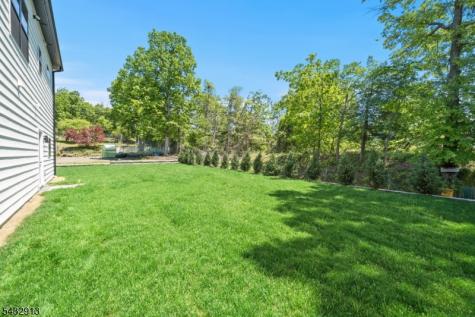 24 Richard Scott Court Haledon NJ 07508