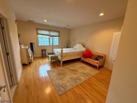 6 Trout Brook Court Chester NJ 07930