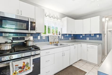 244 Arlington Avenue Paterson NJ 07502