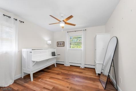 4 Horizon Drive Roxbury NJ 07876