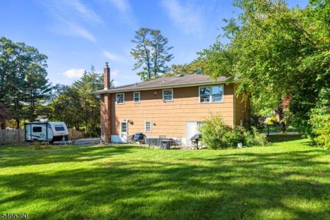 4 Horizon Drive Roxbury NJ 07876