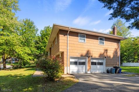 4 Horizon Drive Roxbury NJ 07876