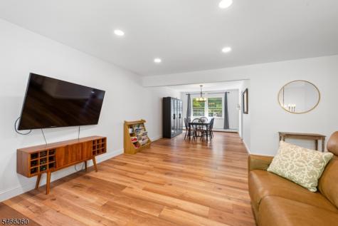 4 Horizon Drive Roxbury NJ 07876