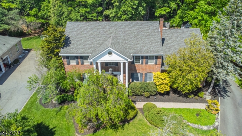 14 Fox Run North Caldwell NJ 07006