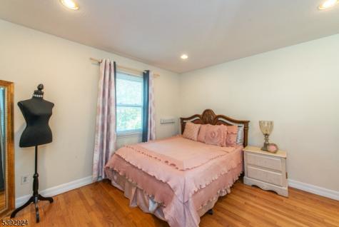 11 Mountain Way South West Orange NJ 07052