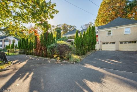 11 Mountain Way South West Orange NJ 07052