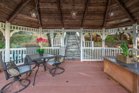 11 Mountain Way South West Orange NJ 07052