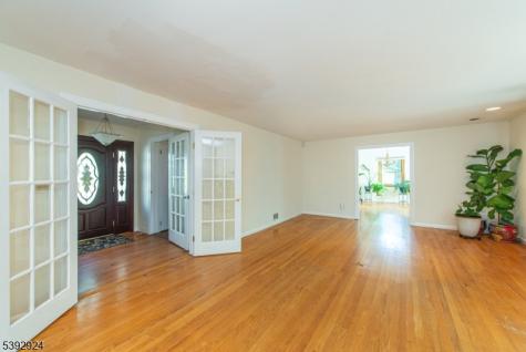 11 Mountain Way South West Orange NJ 07052