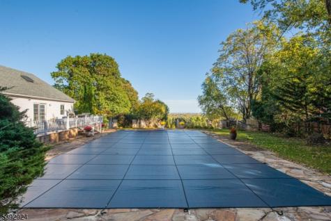 11 Mountain Way South West Orange NJ 07052