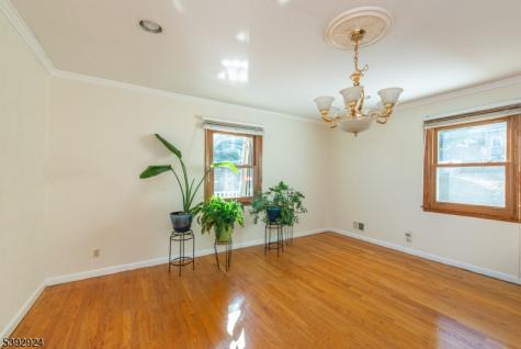 11 Mountain Way South West Orange NJ 07052