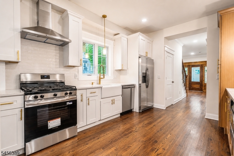 217 E Clay Avenue Roselle Park NJ 07204