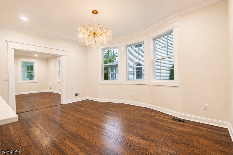 217 E Clay Avenue Roselle Park NJ 07204