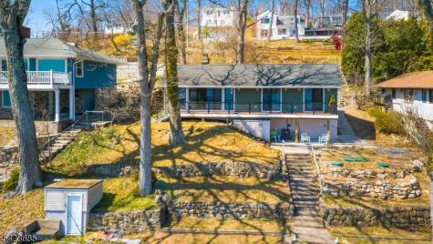 38 Ithanell Road Hopatcong NJ 07843