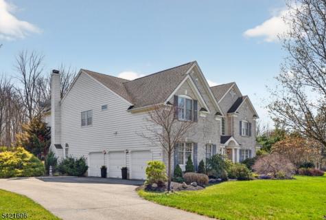 2 Stone Forge Road Green NJ 07821