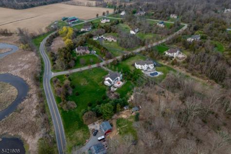 2 Stone Forge Road Green NJ 07821