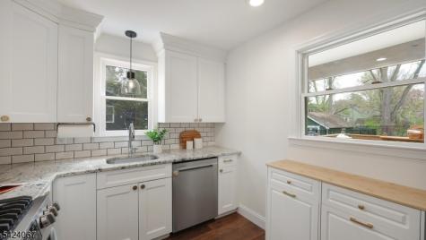 134 W Oak Street Bernards NJ 07920