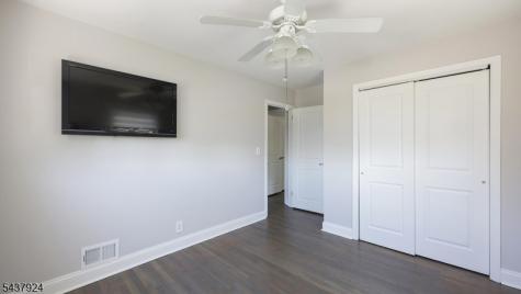 15 Cutler Place Clark NJ 07066