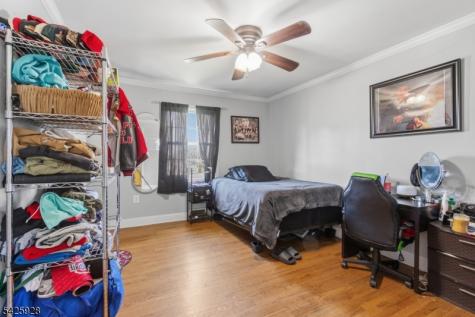 237 Clinton Woodbridge NJ 07095