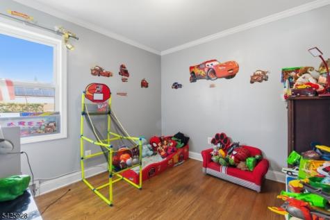 237 Clinton Woodbridge NJ 07095