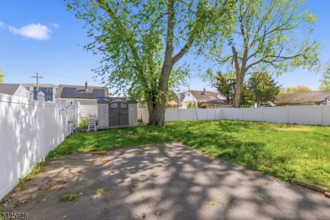 237 Clinton Woodbridge NJ 07095