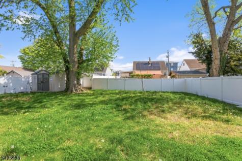 237 Clinton Woodbridge NJ 07095