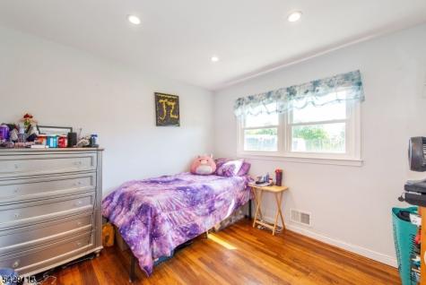 13 W Parkway Pequannock NJ 07440