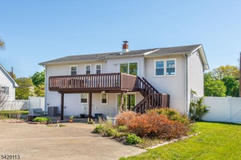 13 W Parkway Pequannock NJ 07440