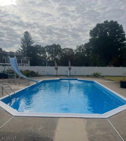 13 W Parkway Pequannock NJ 07440