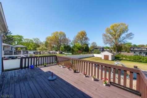 13 W Parkway Pequannock NJ 07440