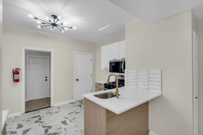 263 Sanford Street East Orange NJ 07018