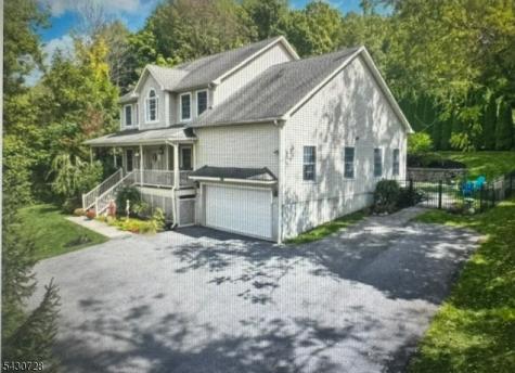332 Lake Wallkill Road Vernon NJ 07461