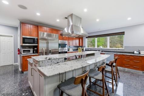 5 Robert Court Monroe NJ 08831