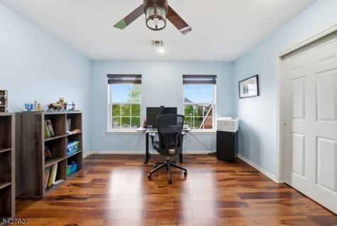 5 Robert Court Monroe NJ 08831