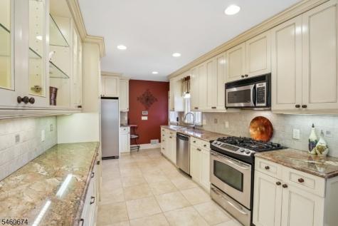 11 Clearwater Road Mount Olive NJ 07828