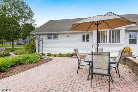 11 Clearwater Road Mount Olive NJ 07828
