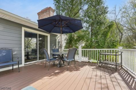 89 Westview Road Millburn NJ 07078