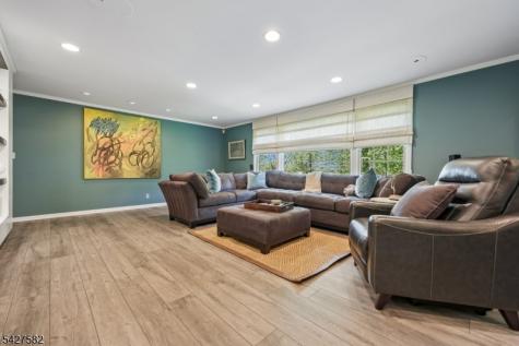 89 Westview Road Millburn NJ 07078